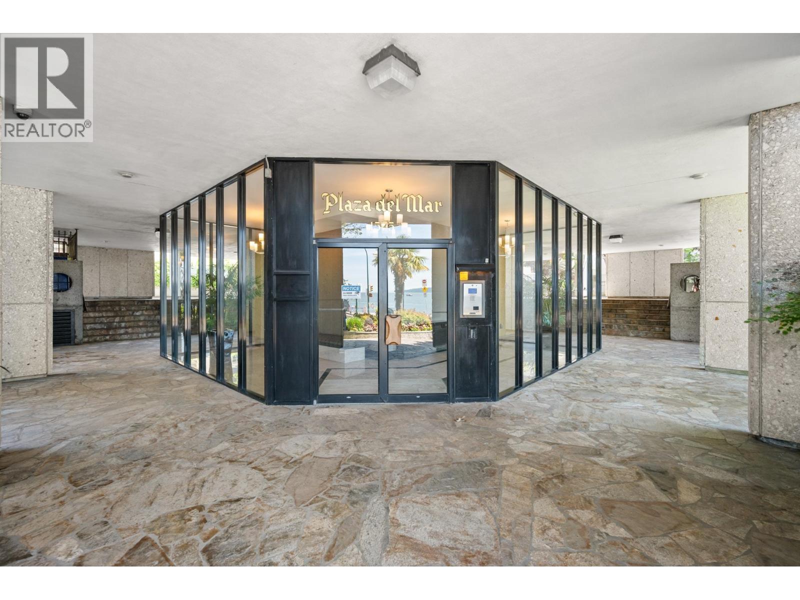 601 1575 Beach Avenue, Vancouver, British Columbia  V6G 1Y5 - Photo 32 - R3131252