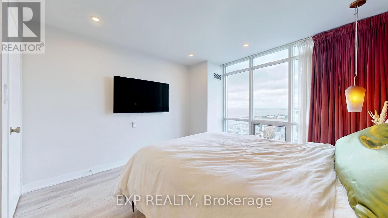 5315 - 11 Brunel Court, Toronto, Ontario  M5V 3Y3 - Photo 14 - C13230928