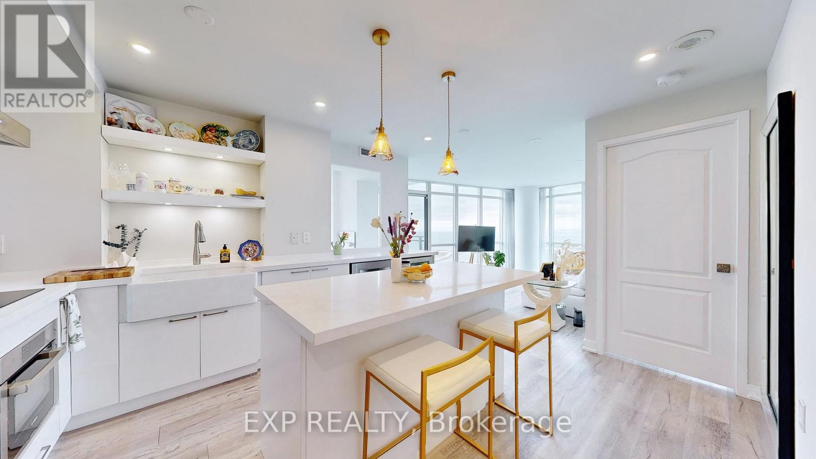 5315 - 11 Brunel Court, Toronto, Ontario  M5V 3Y3 - Photo 8 - C13230928