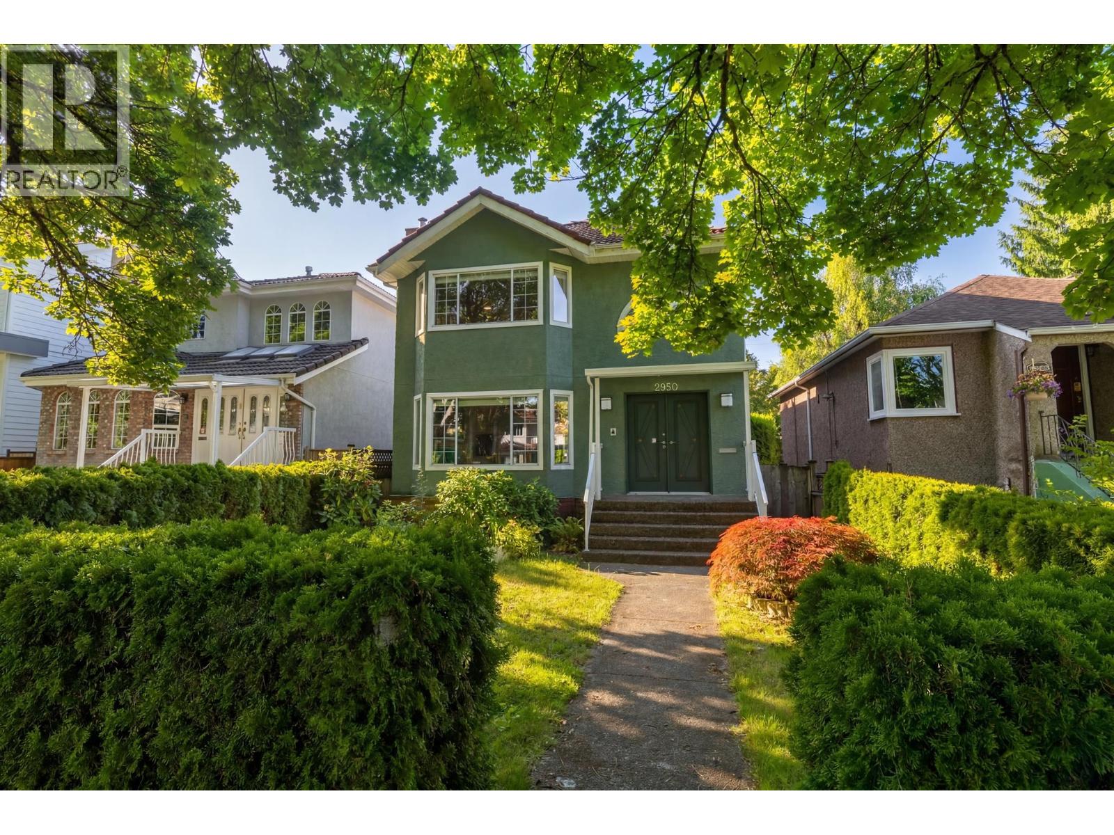2950 W 15th Avenue, Vancouver, British Columbia  V6K 3A3 - Photo 1 - R3131205