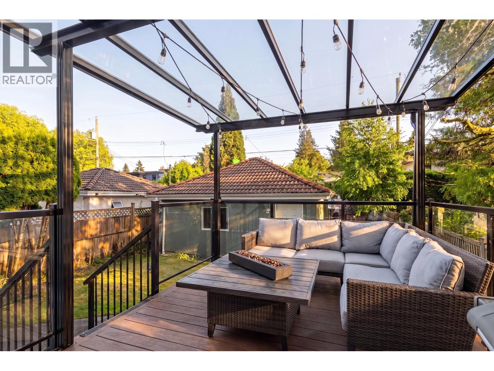 2950 W 15th Avenue, Vancouver, British Columbia  V6K 3A3 - Photo 26 - R3131205