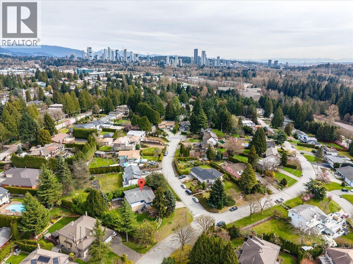 8071 Greenlake Place, Burnaby, British Columbia  V5A 3N5 - Photo 7 - R3131226
