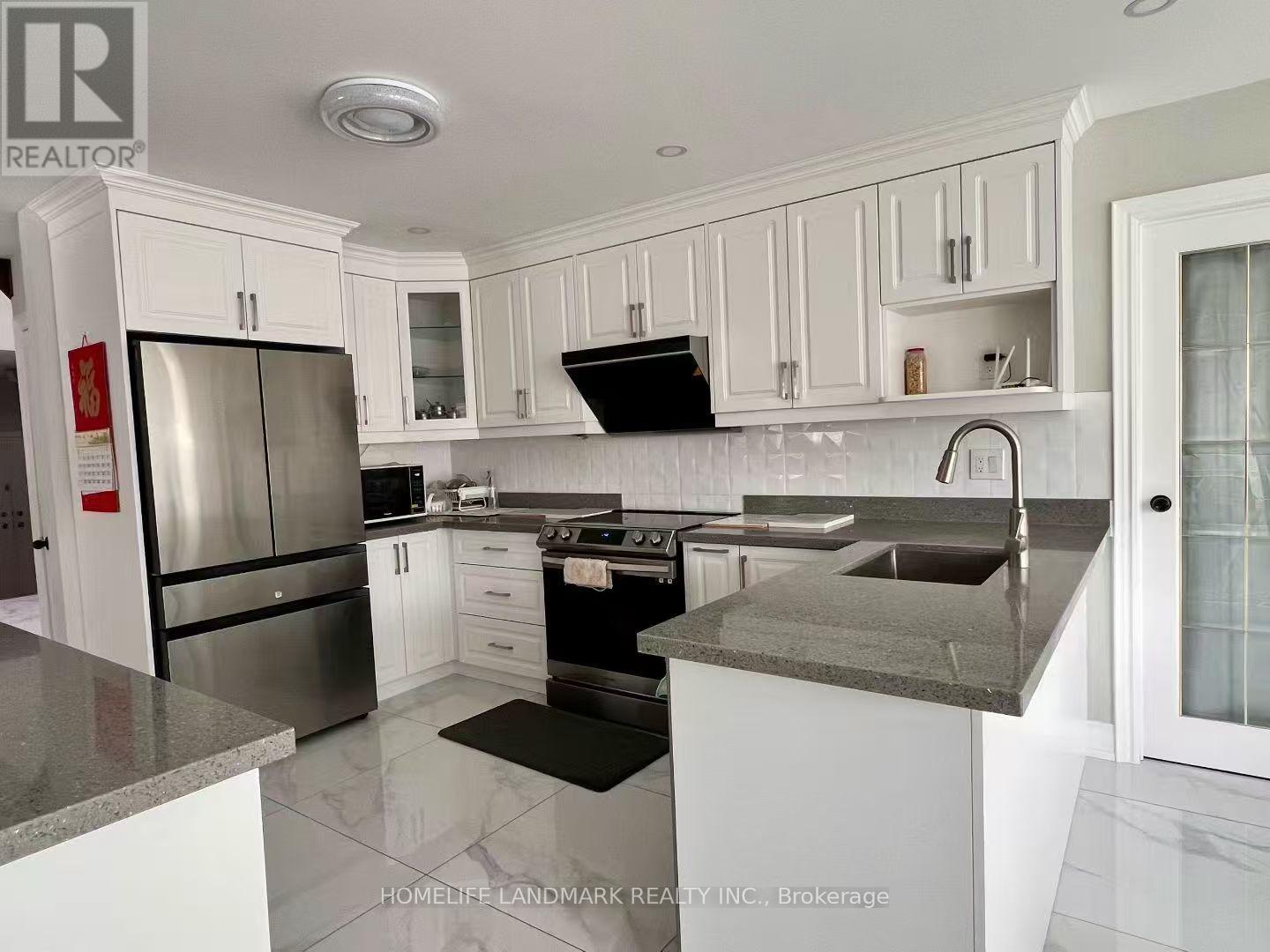 25 Atlantic Avenue, Markham, Ontario  L3P 7B6 - Photo 2 - N13230914
