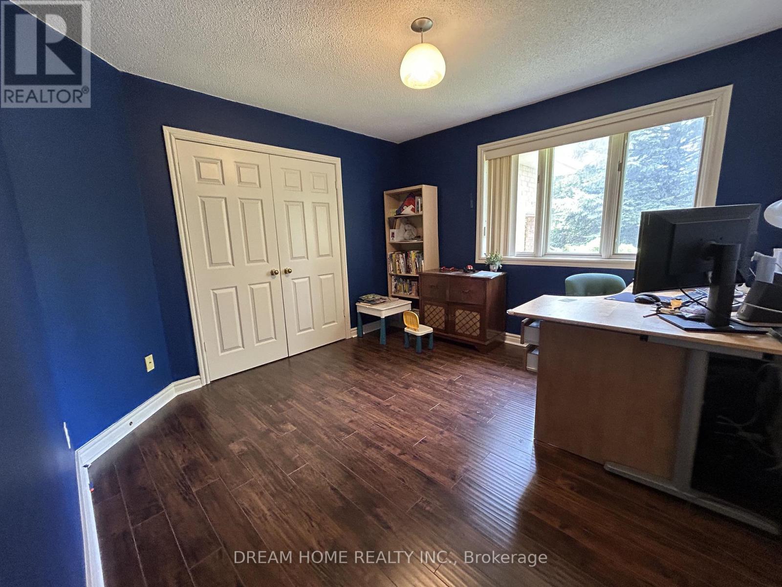51 Dunn Drive, Richmond Hill, Ontario  L4E 3H8 - Photo 5 - N13230920