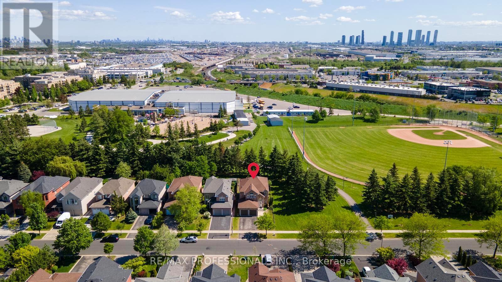 106 Hollybush Drive, Vaughan, Ontario  L6A 2H3 - Photo 41 - N13230944