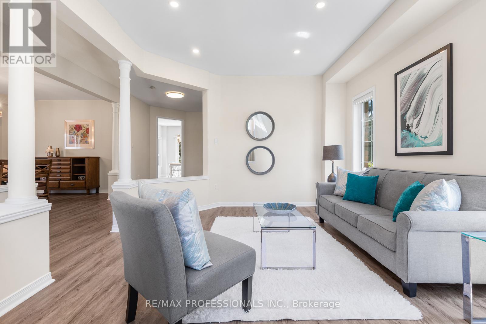 106 Hollybush Drive, Vaughan, Ontario  L6A 2H3 - Photo 6 - N13230944