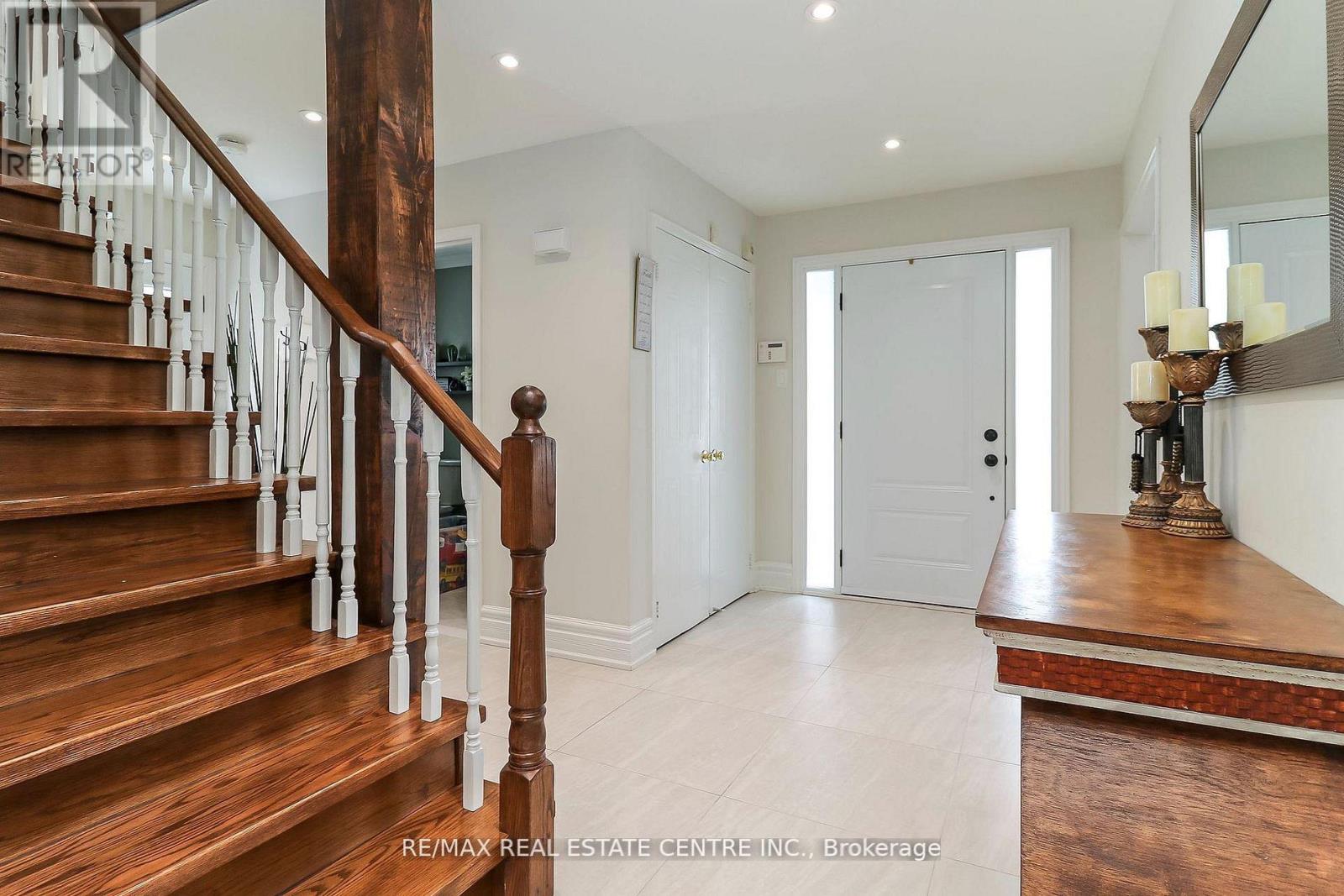 39 Cardinal Street, Barrie (Cundles East), Ontario  L4M 6C9 - Photo 15 - S13230892