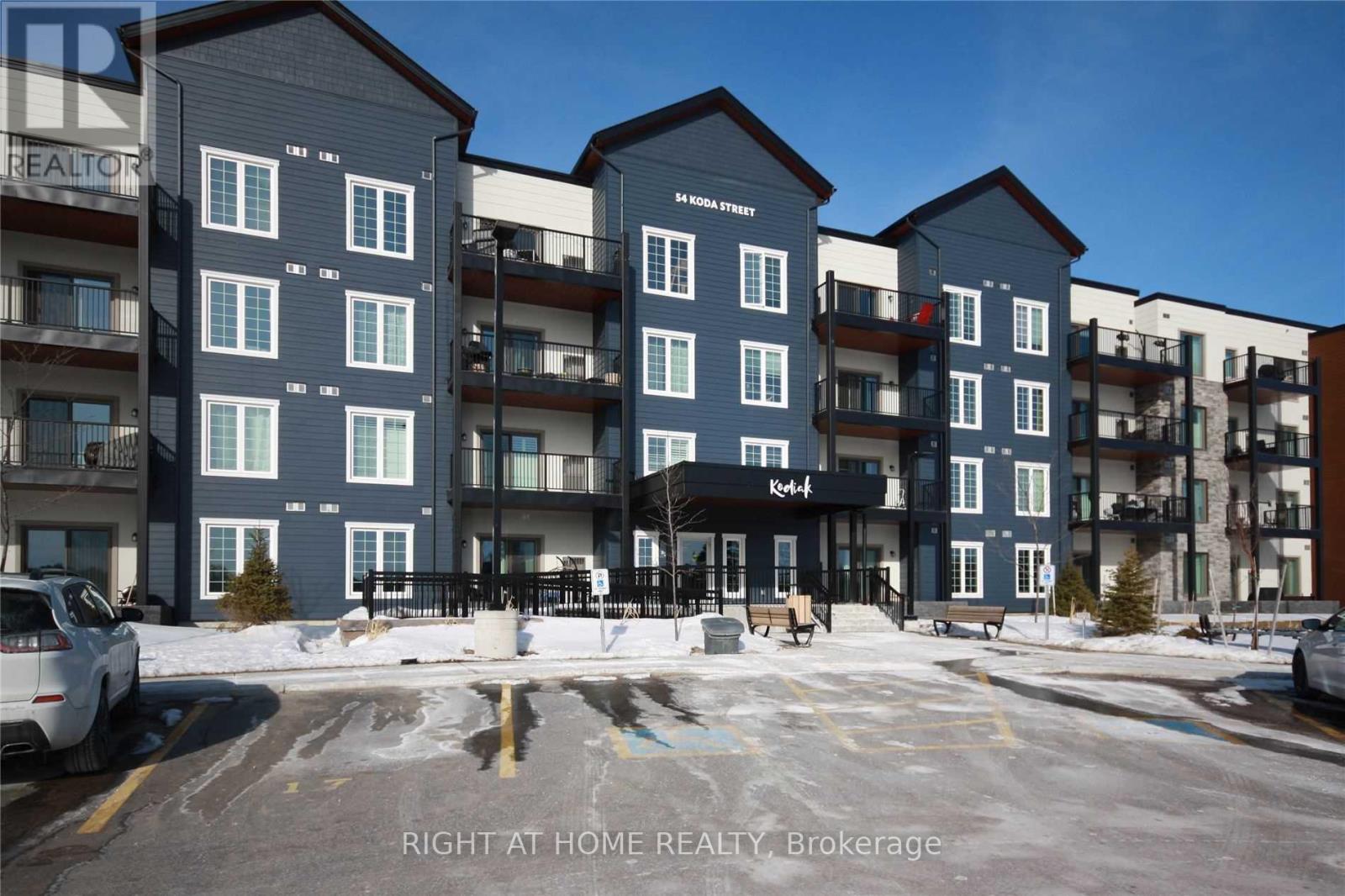 407 - 54 Koda Street, Barrie, Ontario  L9J 0J6 - Photo 1 - S13230922