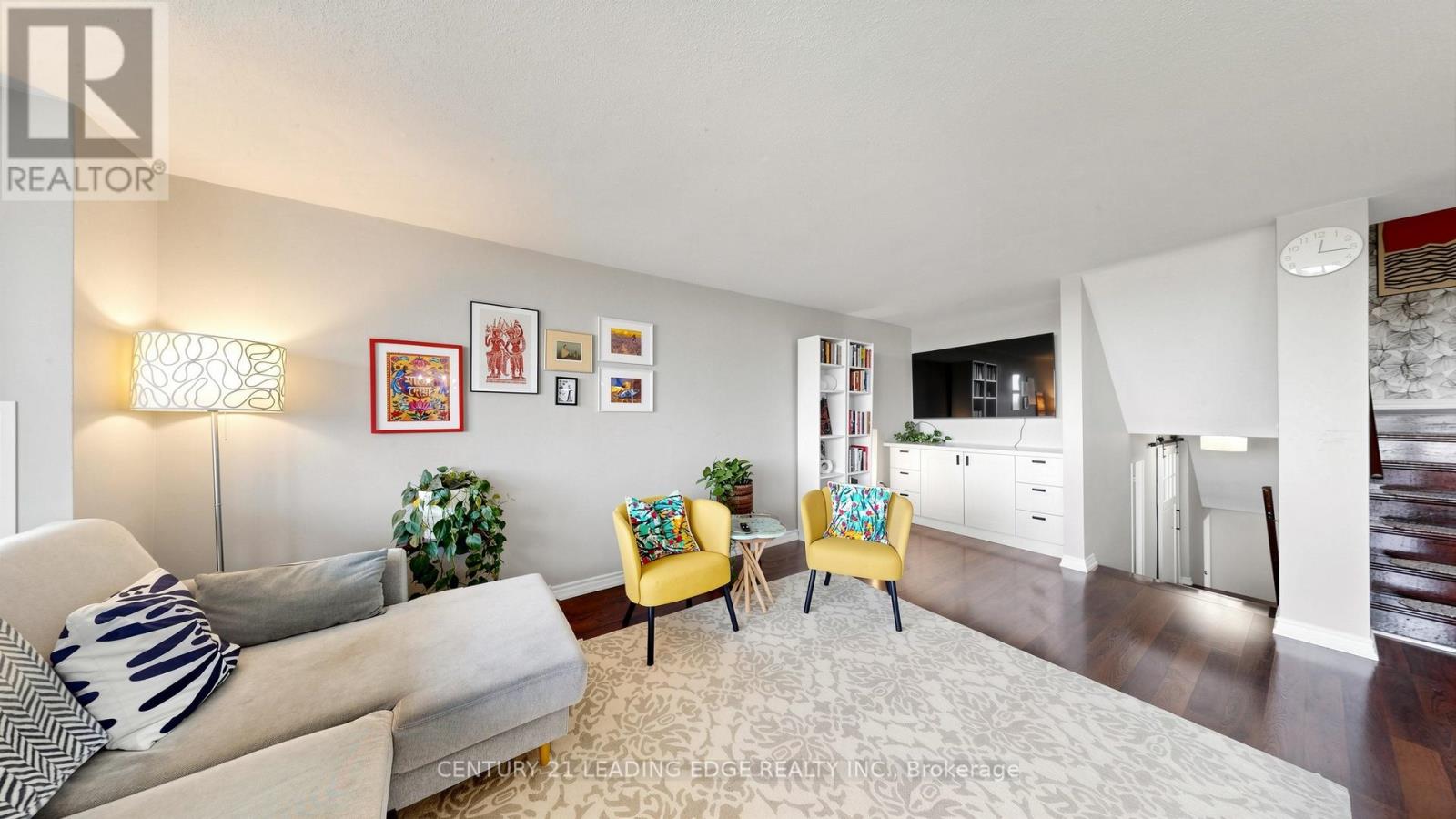 914 - 11 Wincott Dr Drive, Toronto, Ontario  M9R 2R9 - Photo 10 - W13230838