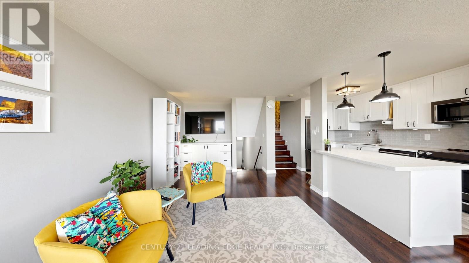 914 - 11 Wincott Dr Drive, Toronto, Ontario  M9R 2R9 - Photo 11 - W13230838