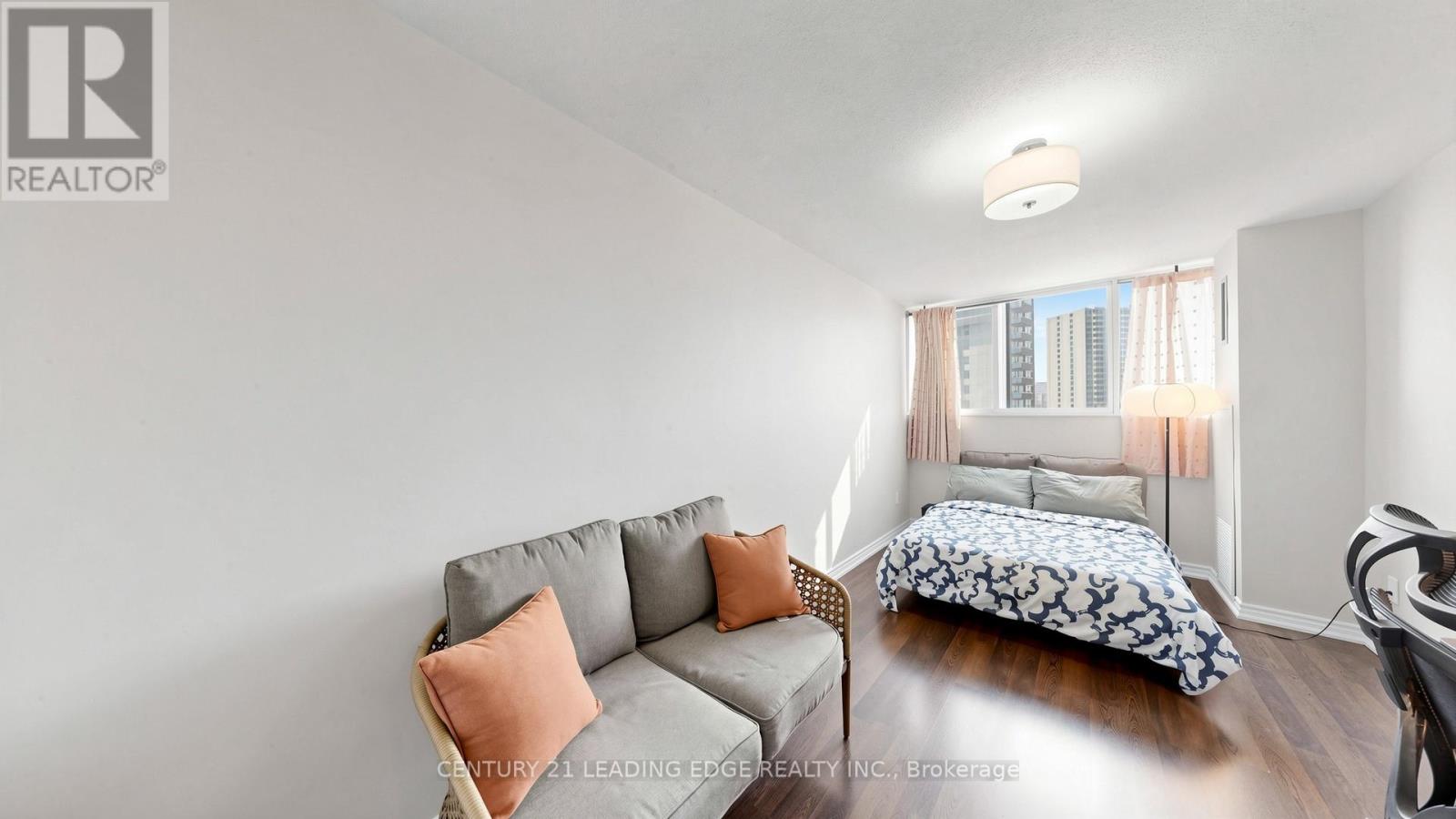 914 - 11 Wincott Dr Drive, Toronto, Ontario  M9R 2R9 - Photo 25 - W13230838