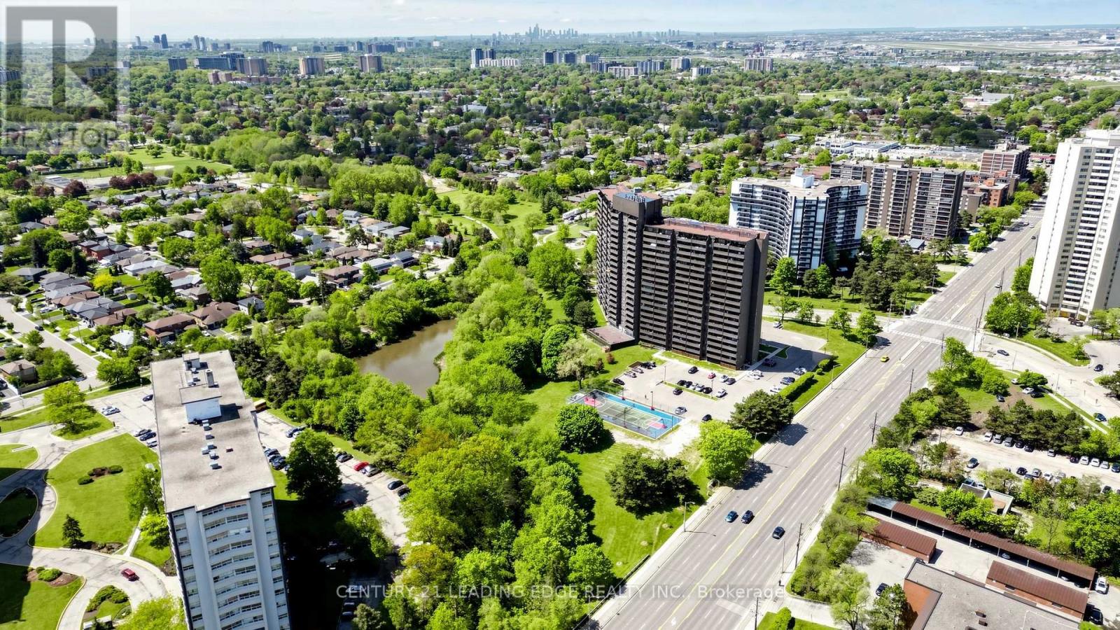 914 - 11 Wincott Dr Drive, Toronto, Ontario  M9R 2R9 - Photo 36 - W13230838