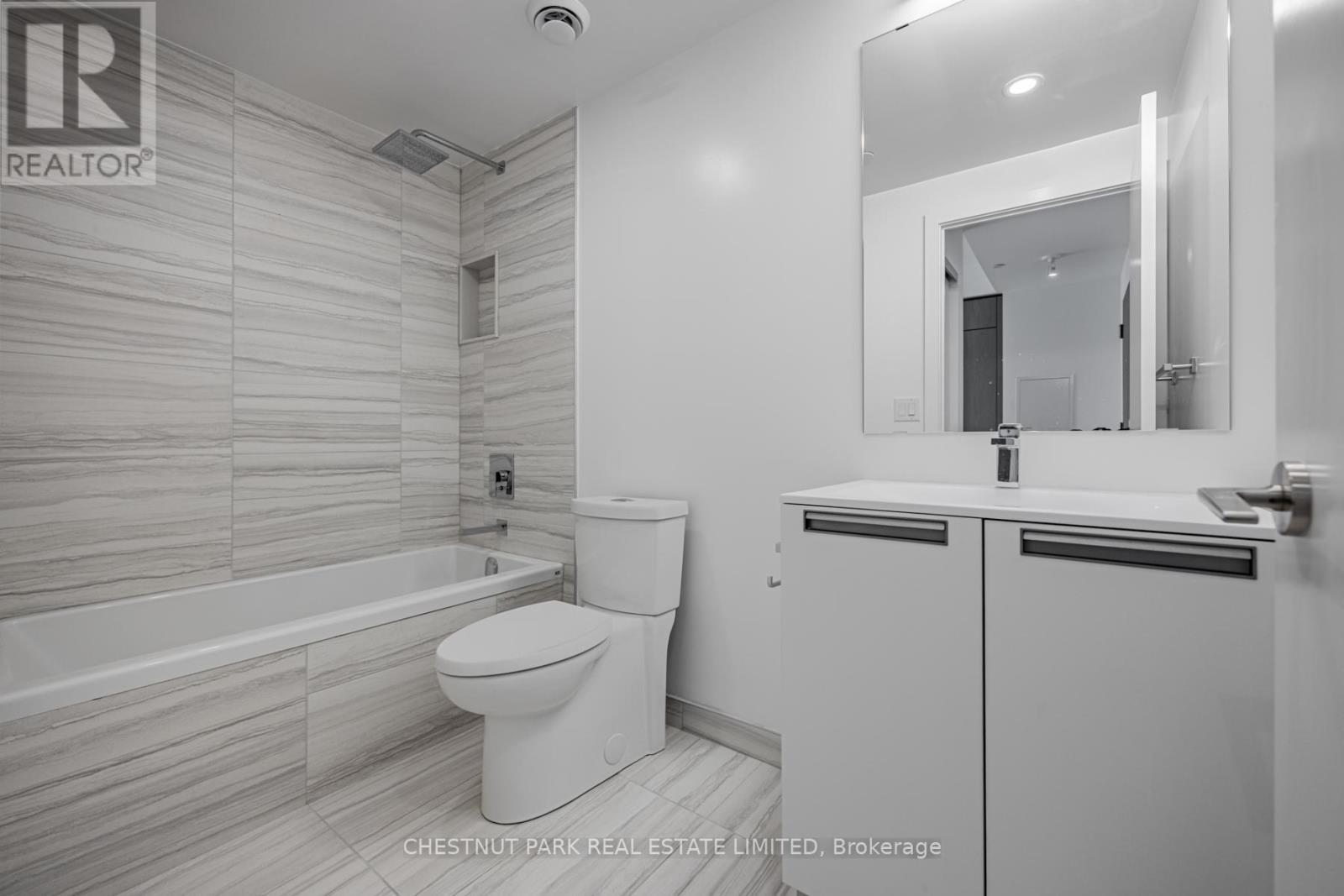 703 - 160 Kingsway Crescent, Toronto, Ontario  M8X 0B5 - Photo 10 - W13230862