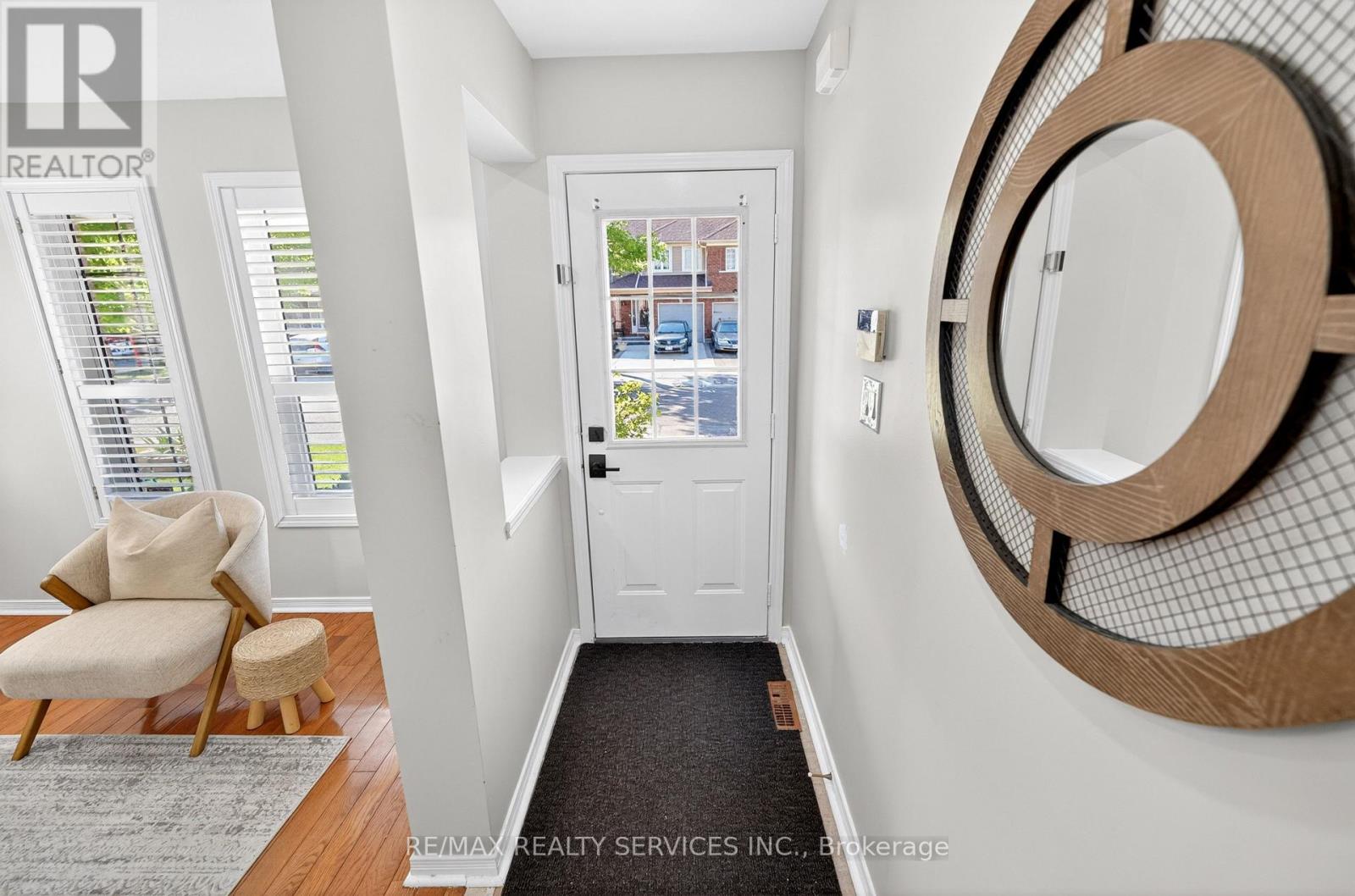 96 Tideland Drive, Brampton, Ontario  L7A 2V8 - Photo 5 - W13230902