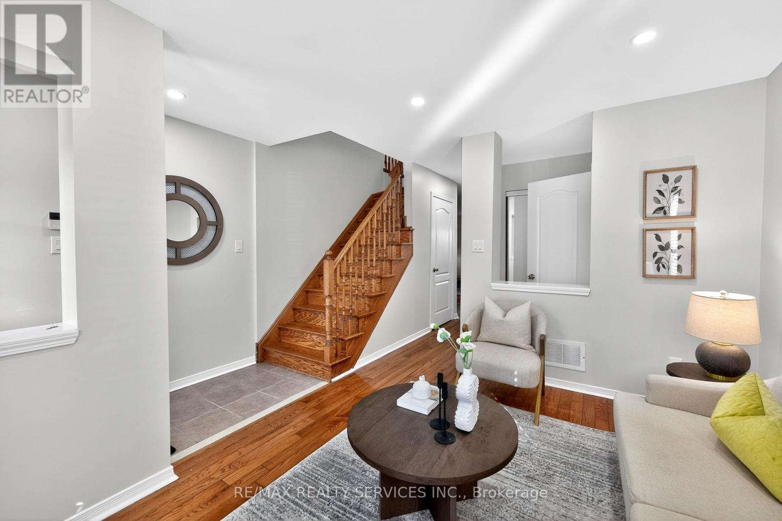 96 Tideland Drive, Brampton, Ontario  L7A 2V8 - Photo 9 - W13230902