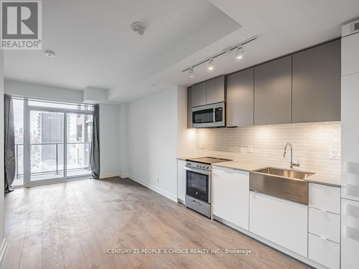 713 - 270 Dufferin Street, Toronto, Ontario  M6K 0H8 - Photo 2 - W13230952