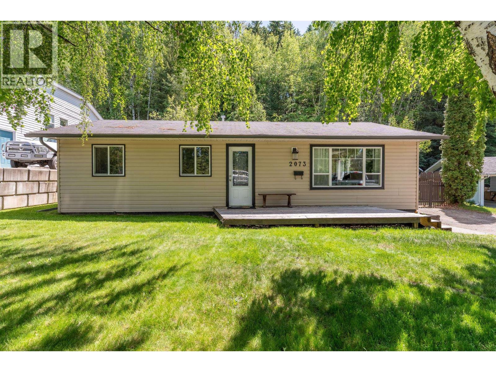 2073 Woodhaven Drive, Mount Alder, British Columbia  V2K 3C4 - Photo 1 - R3130818