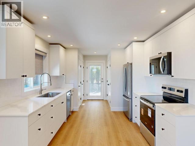 4678 Cook Ave, Powell River, British Columbia  V8A 3M3 - Photo 6 - 19563