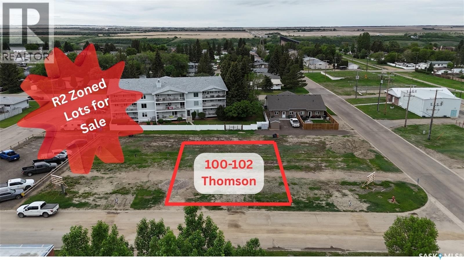 100-102 Thomson Street, Outlook, Saskatchewan  S0L 2N0 - Photo 1 - SK030222