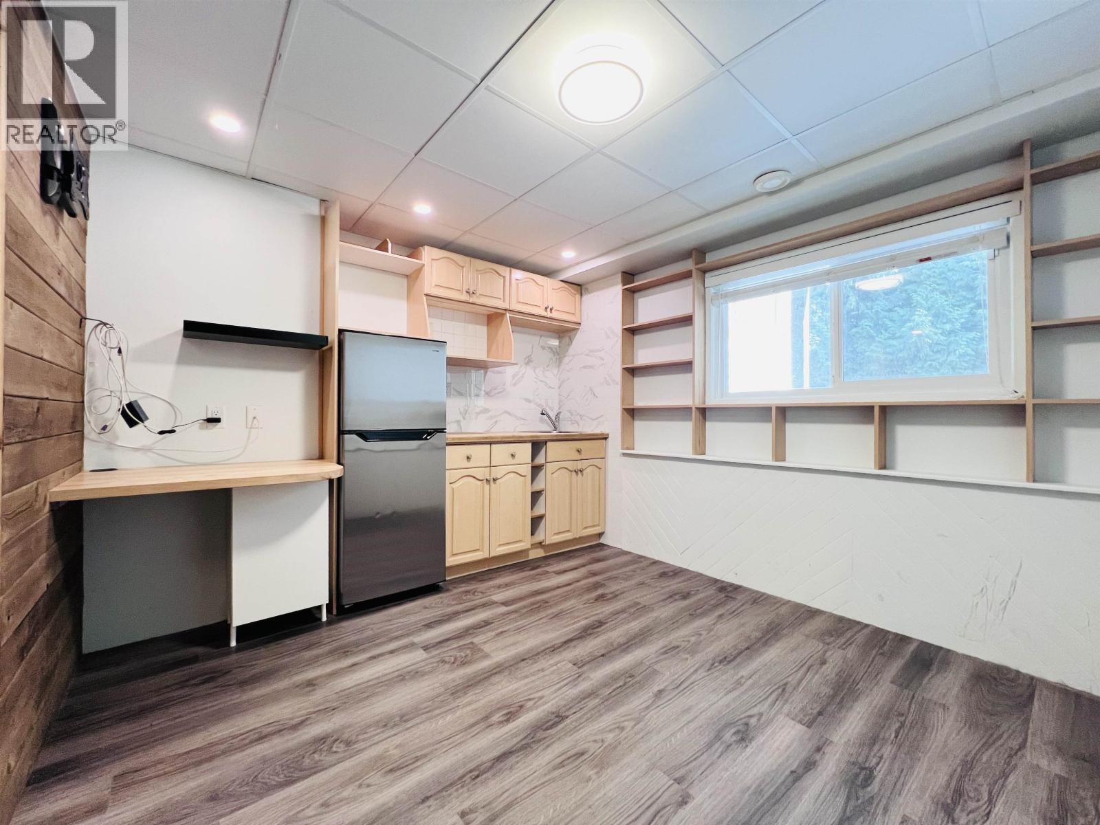 21066 Glenwood Avenue, Maple Ridge, British Columbia  V2X 8K5 - Photo 8 - R3130789