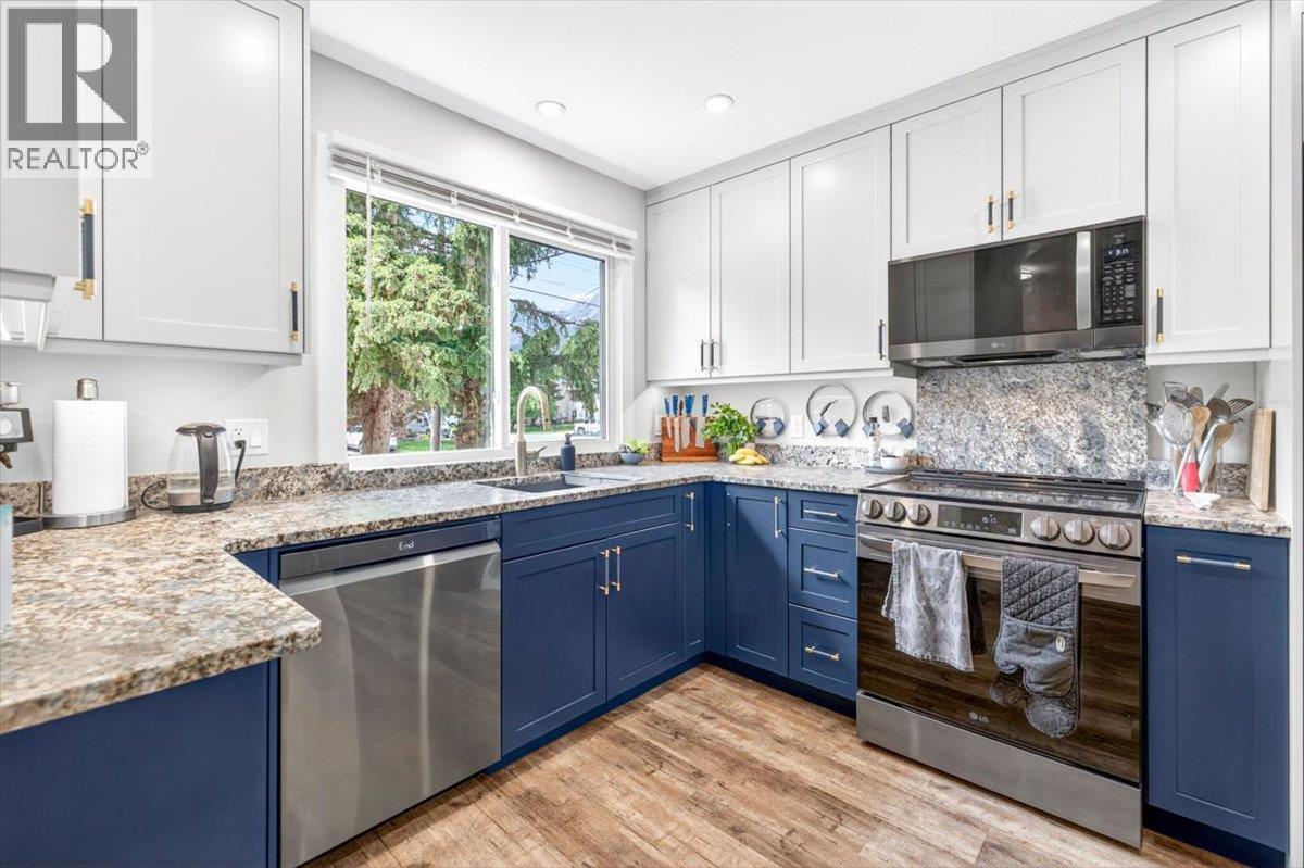 33a Mt Trinity Avenue, Fernie, British Columbia  V0B 1M3 - Photo 15 - 10389803