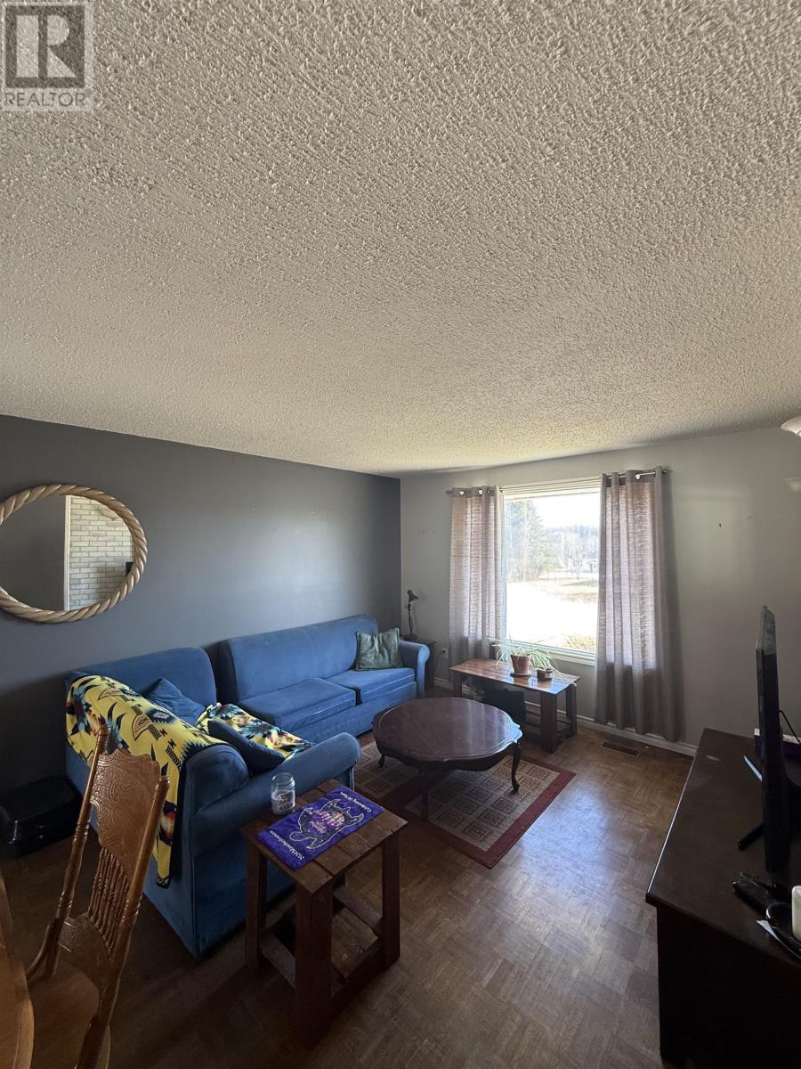 108 Highland Cres, Nakina, Ontario  P0T 2H0 - Photo 10 - TB2600219