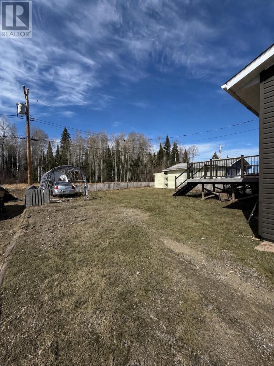 108 Highland Cres, Nakina, Ontario  P0T 2H0 - Photo 2 - TB2600219
