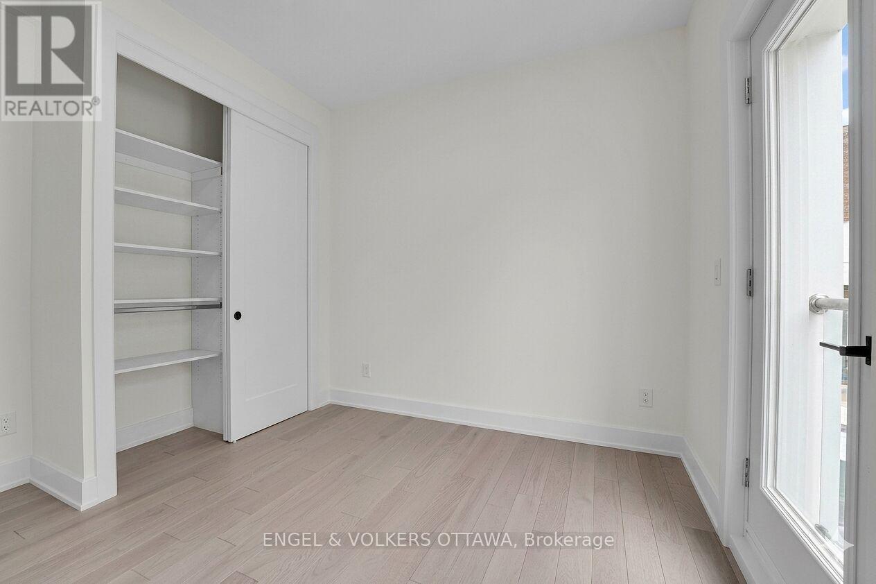 A - 372 Berkley Avenue, Ottawa, Ontario K2A 2G7 - Photo 18 - X13231038