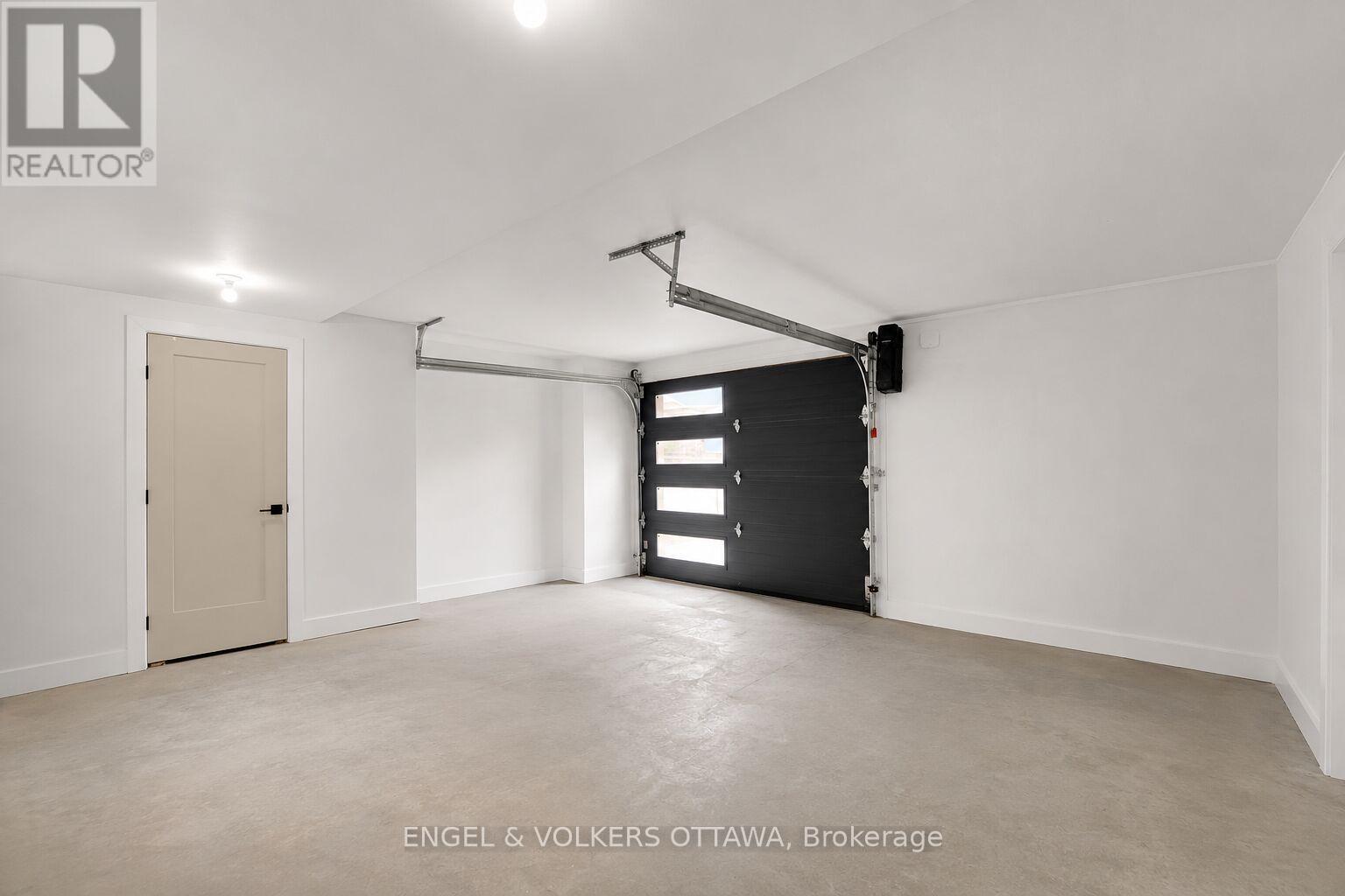 A - 372 Berkley Avenue, Ottawa, Ontario K2A 2G7 - Photo 27 - X13231038