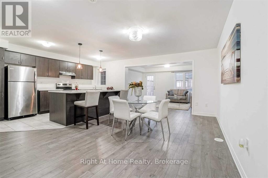 297 Murlock Heights, Milton, Ontario  L9E 1C3 - Photo 6 - W13231008
