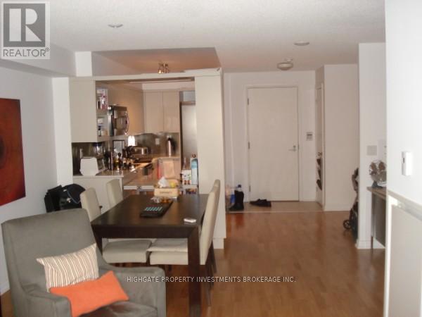 619 - 111 Elizabeth Street, Toronto, Ontario  M5G 1P7 - Photo 2 - C13231074
