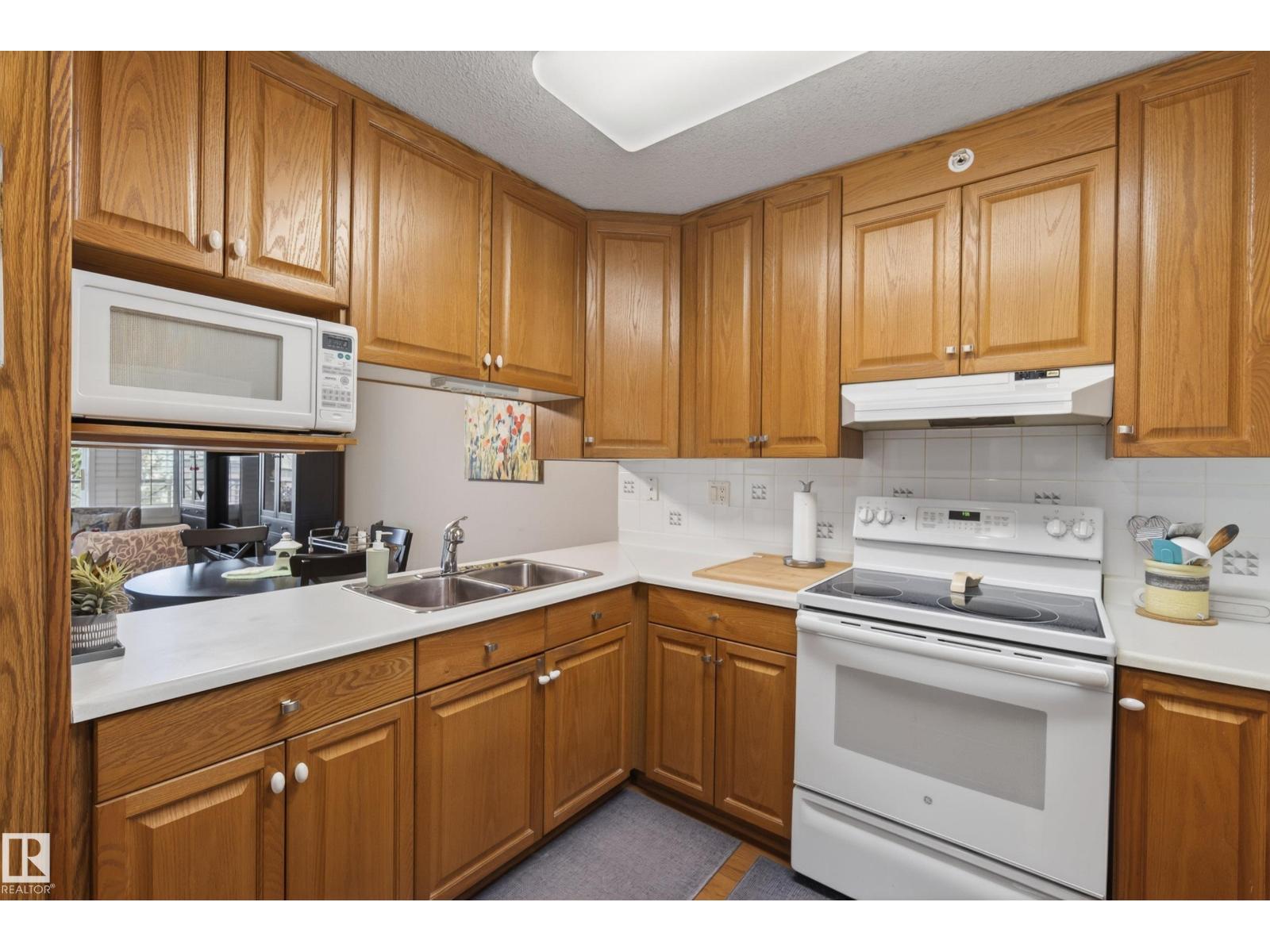 #413 8912 156 St Nw Nw, Edmonton, Alberta  T5R 5Z2 - Photo 10 - E4491352