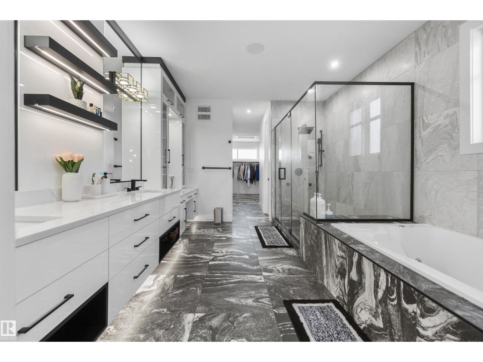 3904 Ginsburg Cr Nw, Edmonton, Alberta  T5T 4V2 - Photo 41 - E4491355