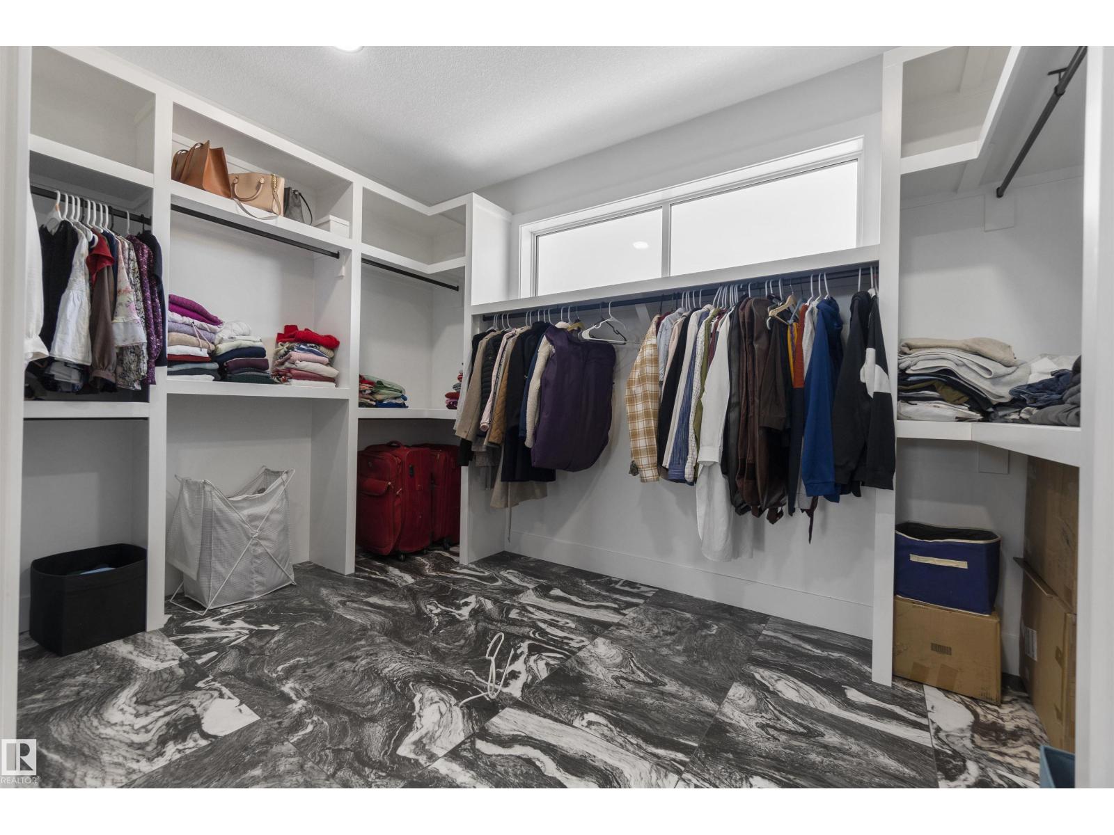 3904 Ginsburg Cr Nw, Edmonton, Alberta  T5T 4V2 - Photo 47 - E4491355