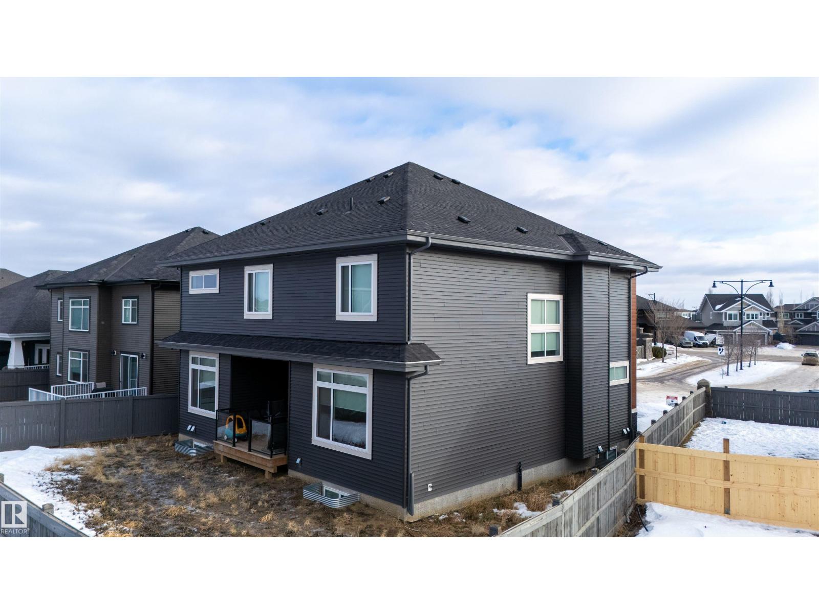 3904 Ginsburg Cr Nw, Edmonton, Alberta  T5T 4V2 - Photo 73 - E4491355