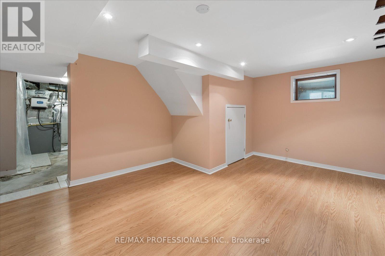 34 Harding Boulevard, Richmond Hill, Ontario  L4C 1S8 - Photo 25 - N13231022