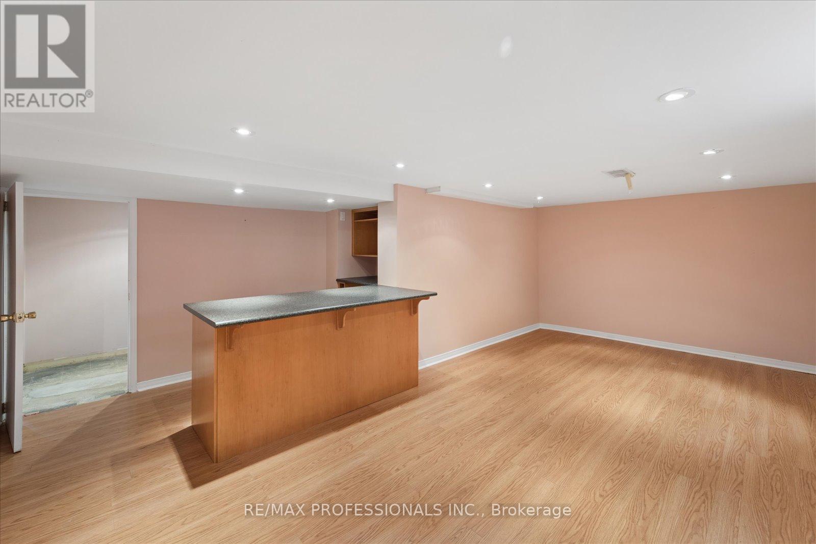 34 Harding Boulevard, Richmond Hill, Ontario  L4C 1S8 - Photo 30 - N13231022