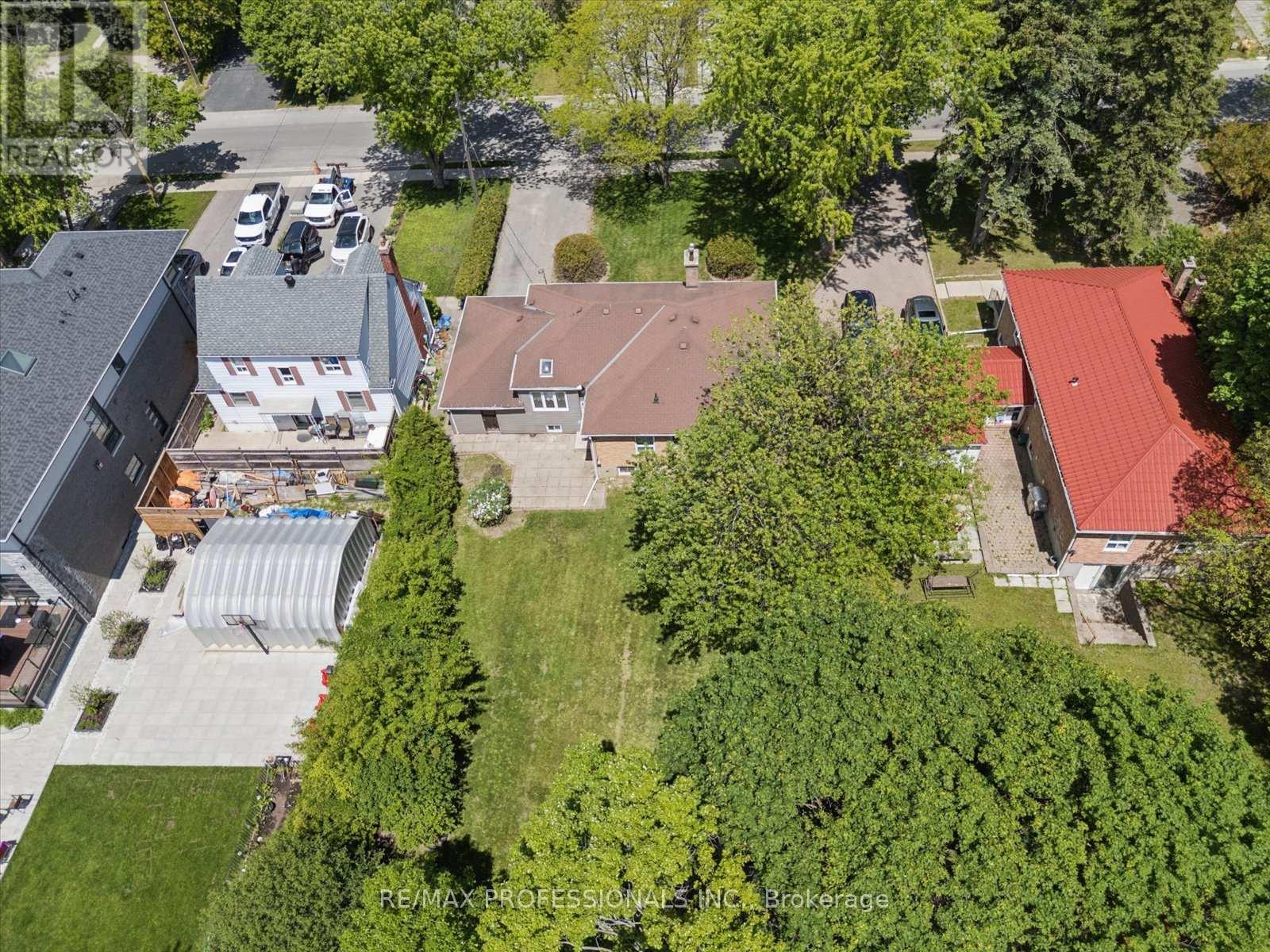 34 Harding Boulevard, Richmond Hill, Ontario  L4C 1S8 - Photo 39 - N13231022