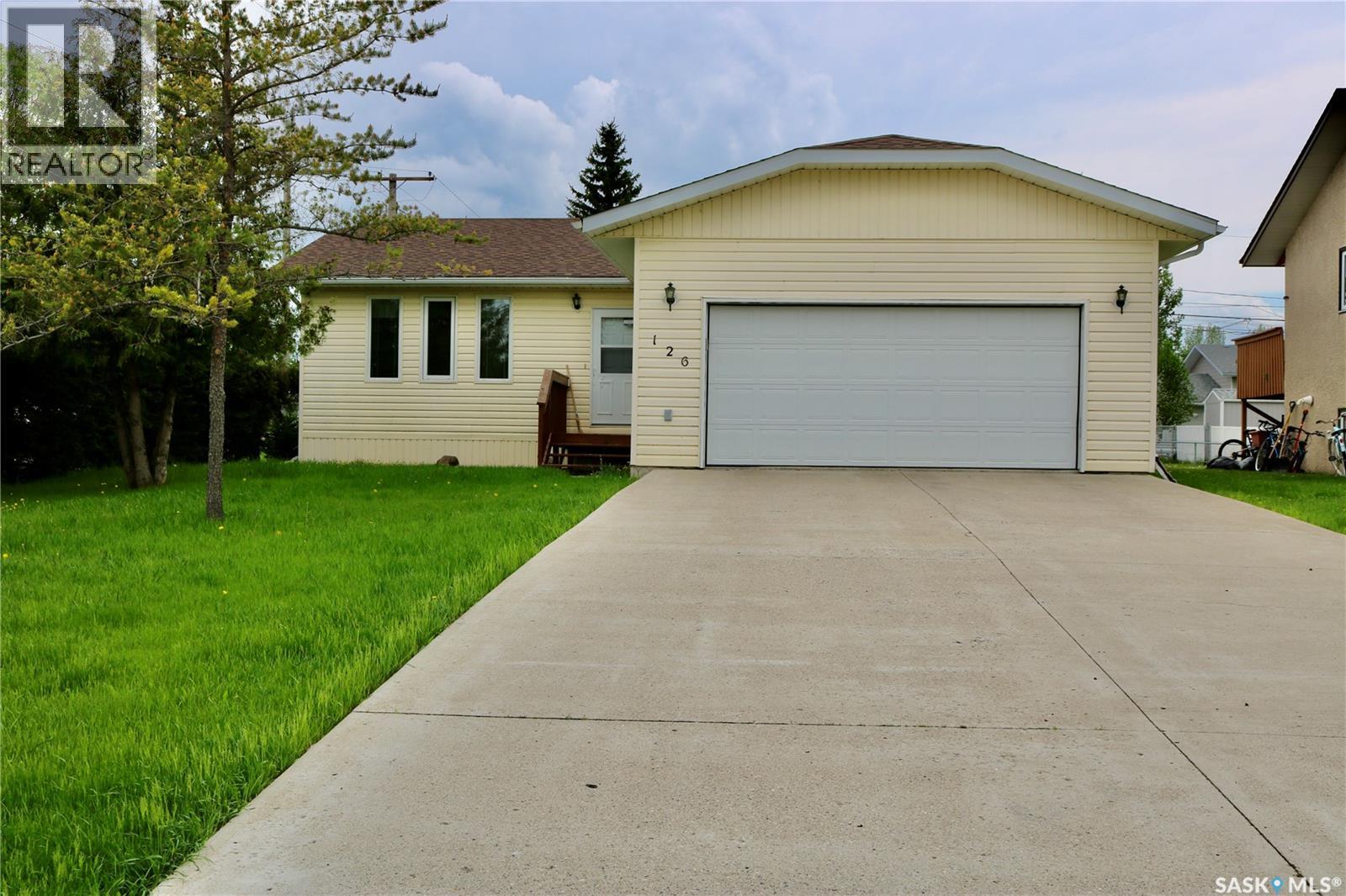126 Moose Mountain Place, Moosomin, Saskatchewan  S0G 3N0 - Photo 1 - SK038004