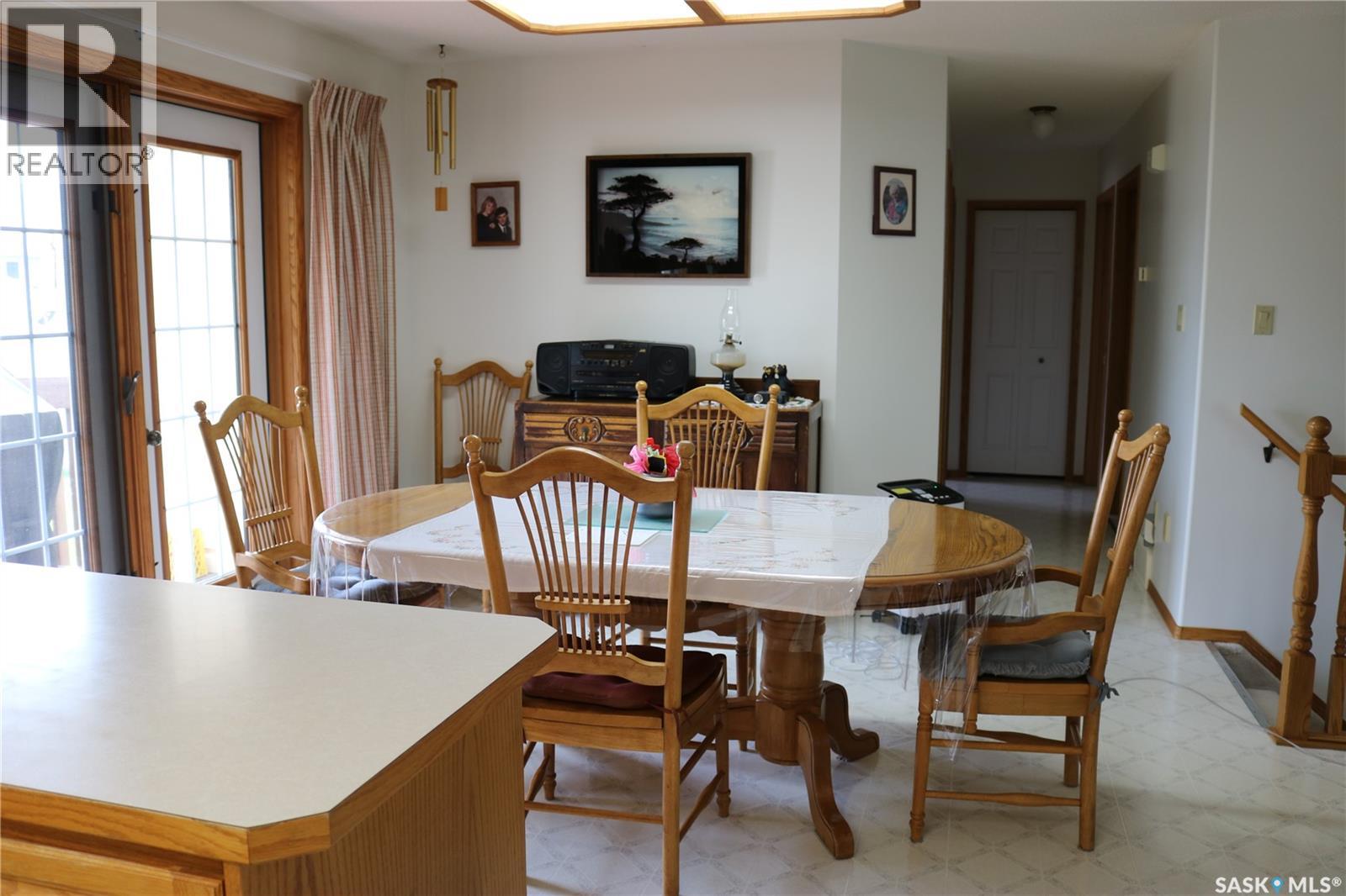 126 Moose Mountain Place, Moosomin, Saskatchewan  S0G 3N0 - Photo 6 - SK038004