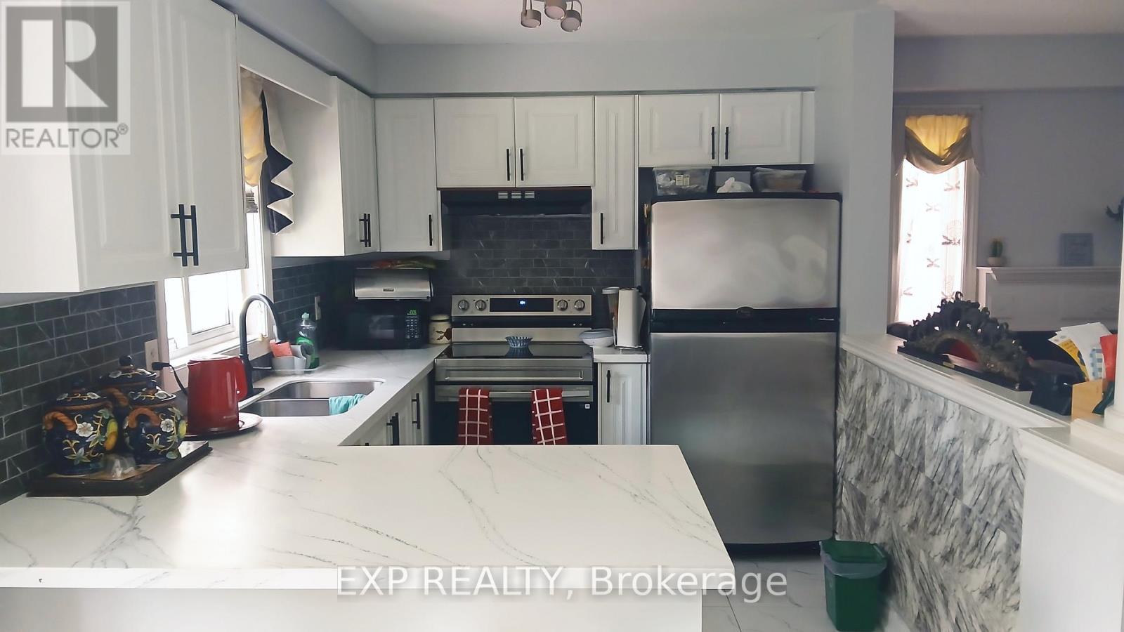 38 Livia Herman Way, Barrie, Ontario  L4M 6X1 - Photo 3 - S13230990