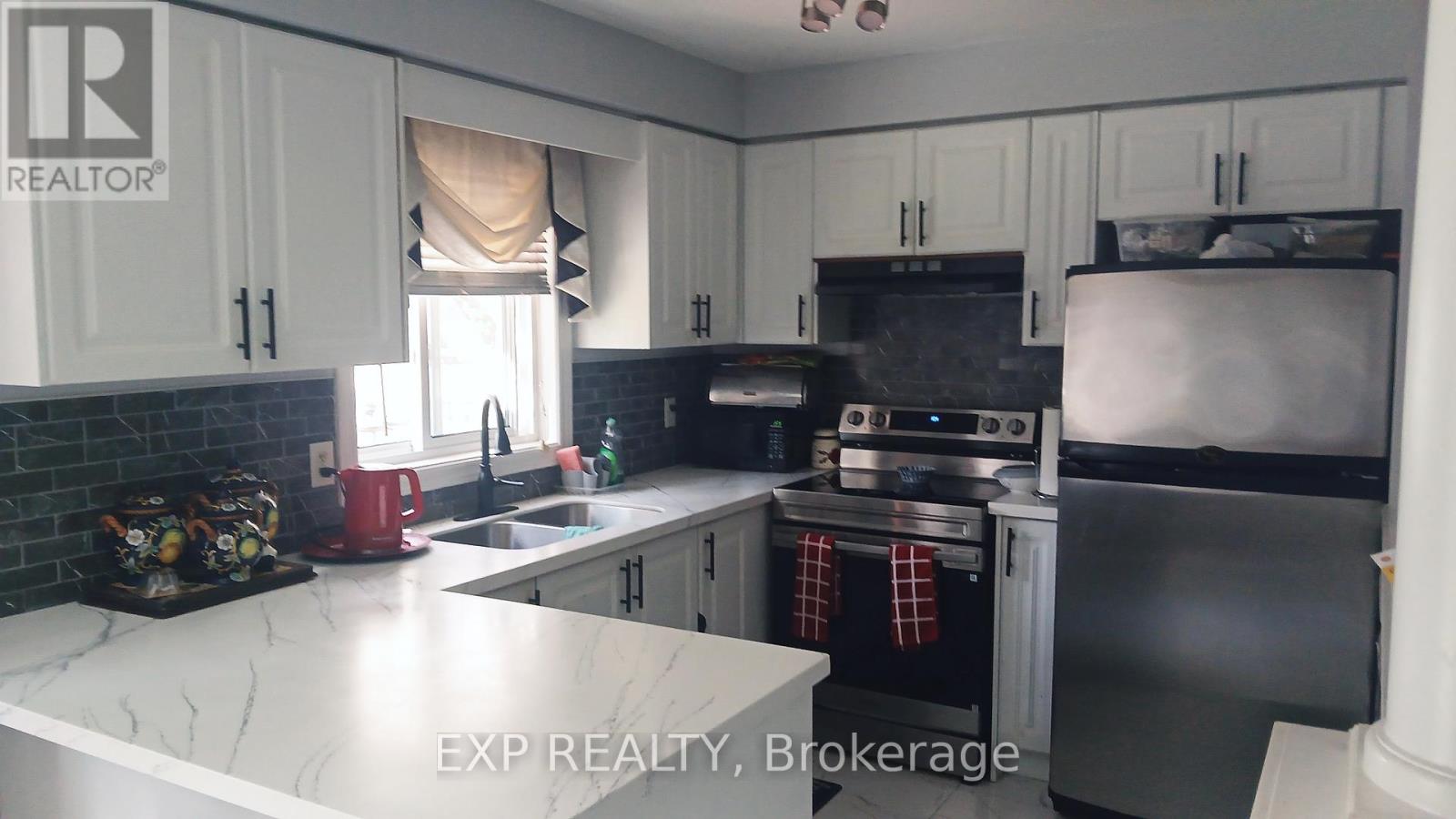 38 Livia Herman Way, Barrie, Ontario  L4M 6X1 - Photo 4 - S13230990