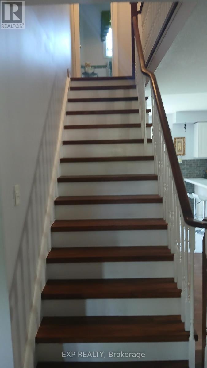38 Livia Herman Way, Barrie, Ontario  L4M 6X1 - Photo 7 - S13230990
