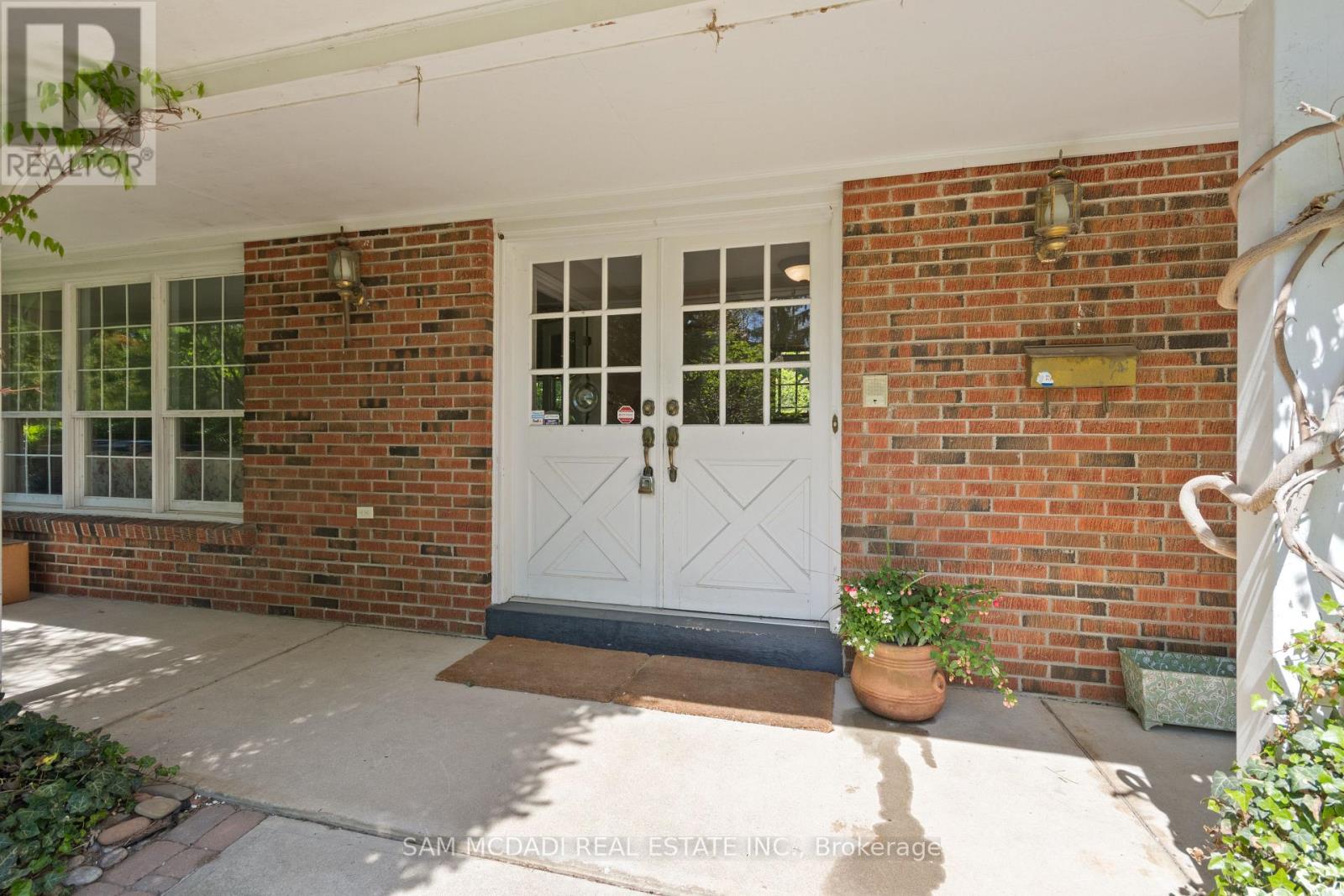 865 Meadow Wood Road, Mississauga, Ontario  L5J 2S7 - Photo 4 - W13216980