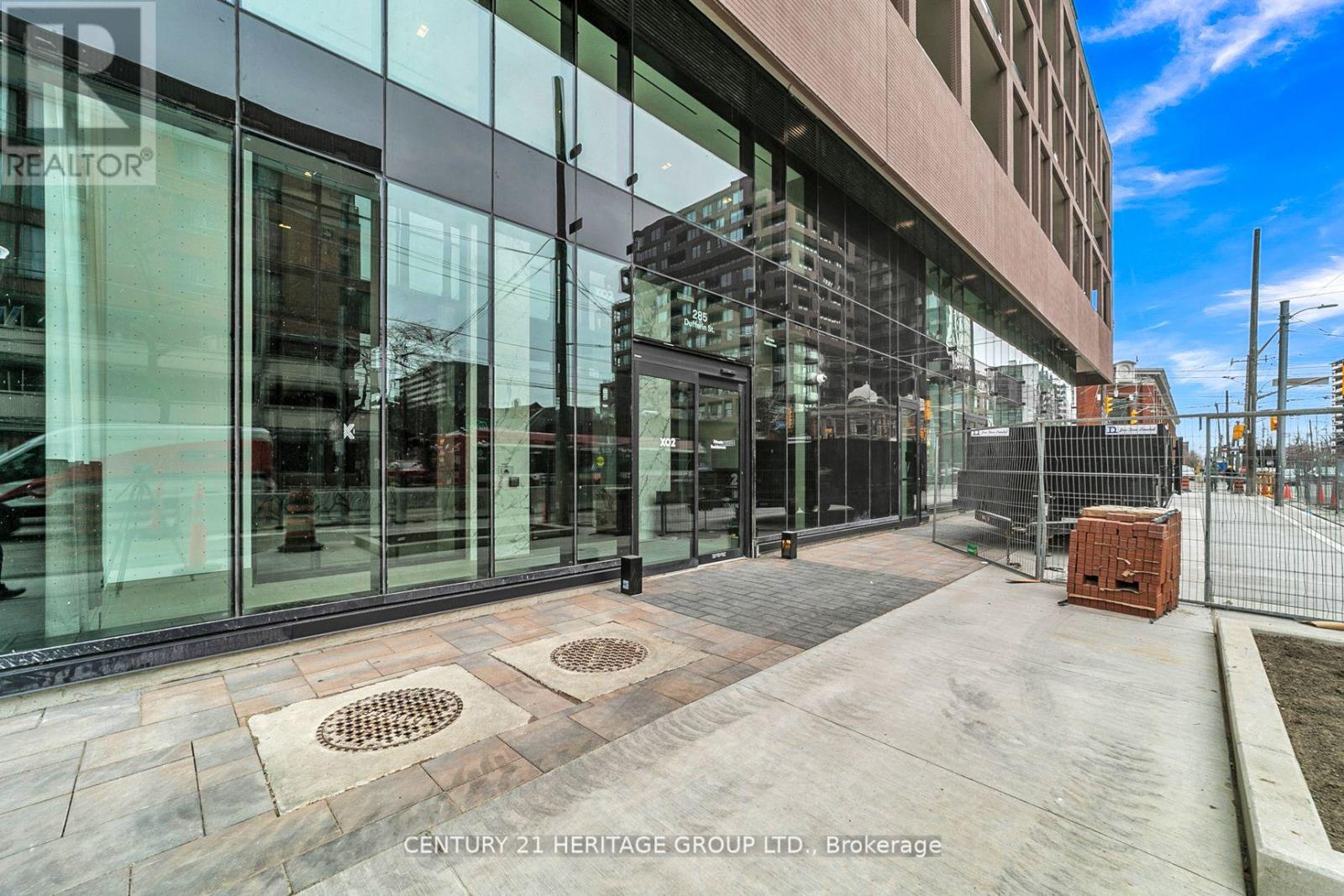422 - 285 Dufferin Street, Toronto, Ontario  M6K 1Z5 - Photo 5 - W13231064