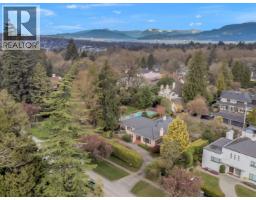 1549 W 33RD AVENUE, Vancouver, British Columbia