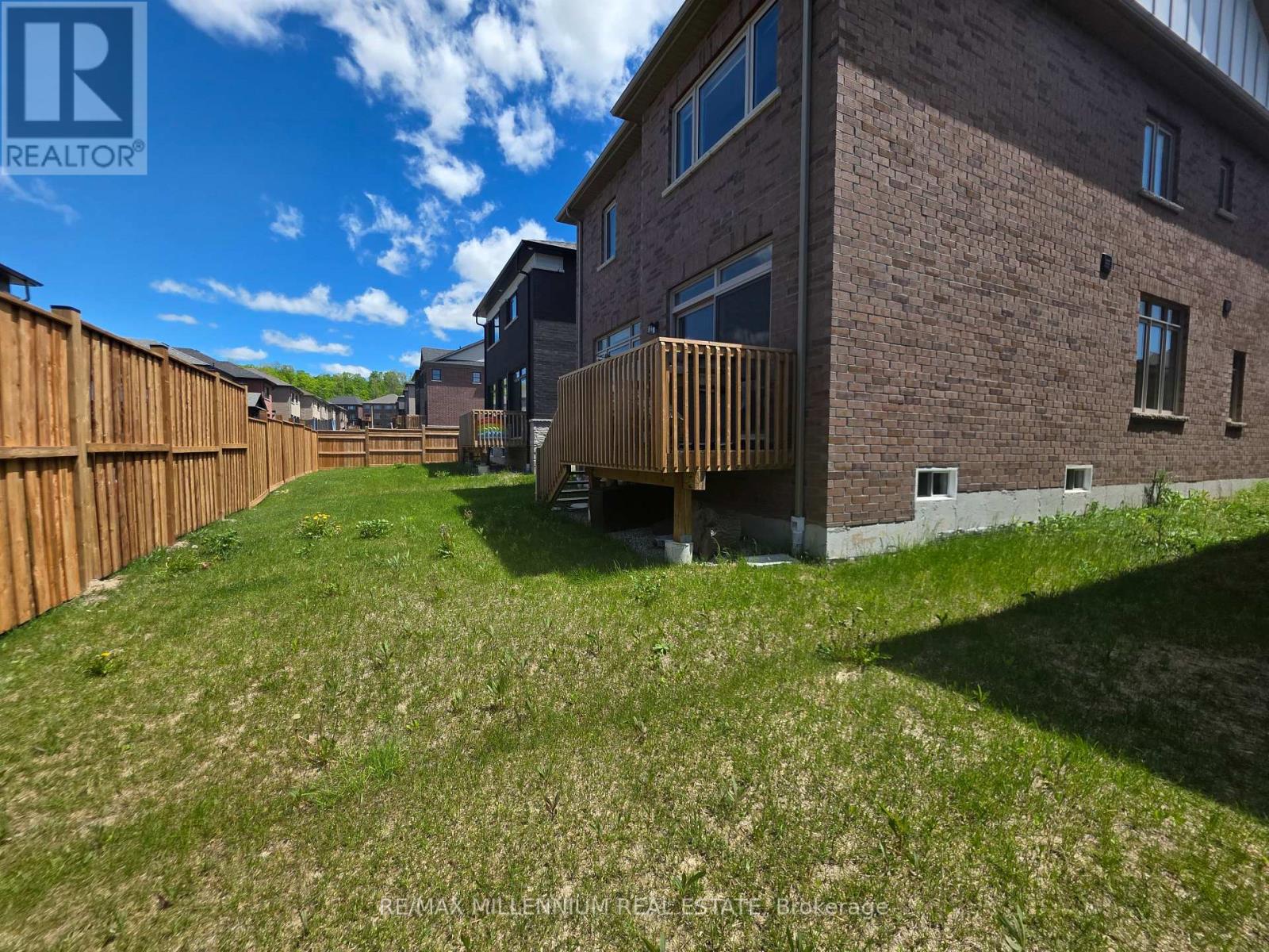 22 Daffodil Road, Springwater, Ontario  L0L 1Y3 - Photo 33 - S13172270