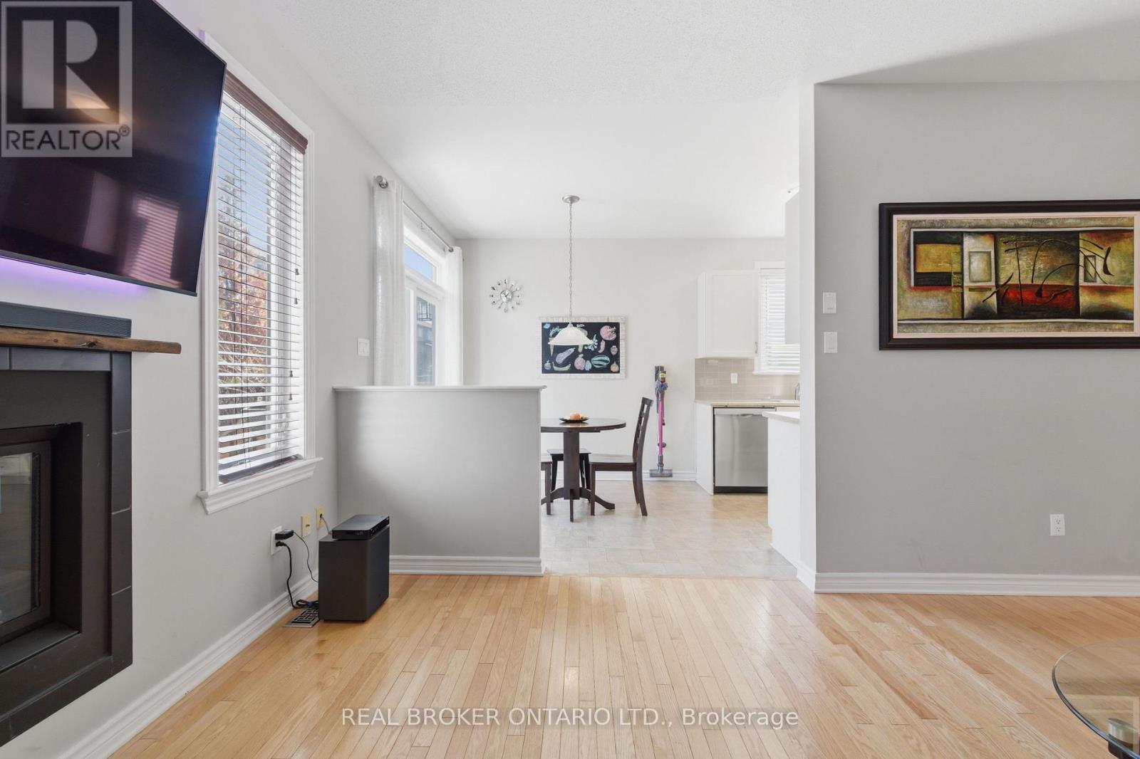 417 Stalwart Crescent, Ottawa, Ontario  K1T 0H2 - Photo 5 - X13231010