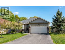 8 AVERY COURT, Parry Sound, Ontario