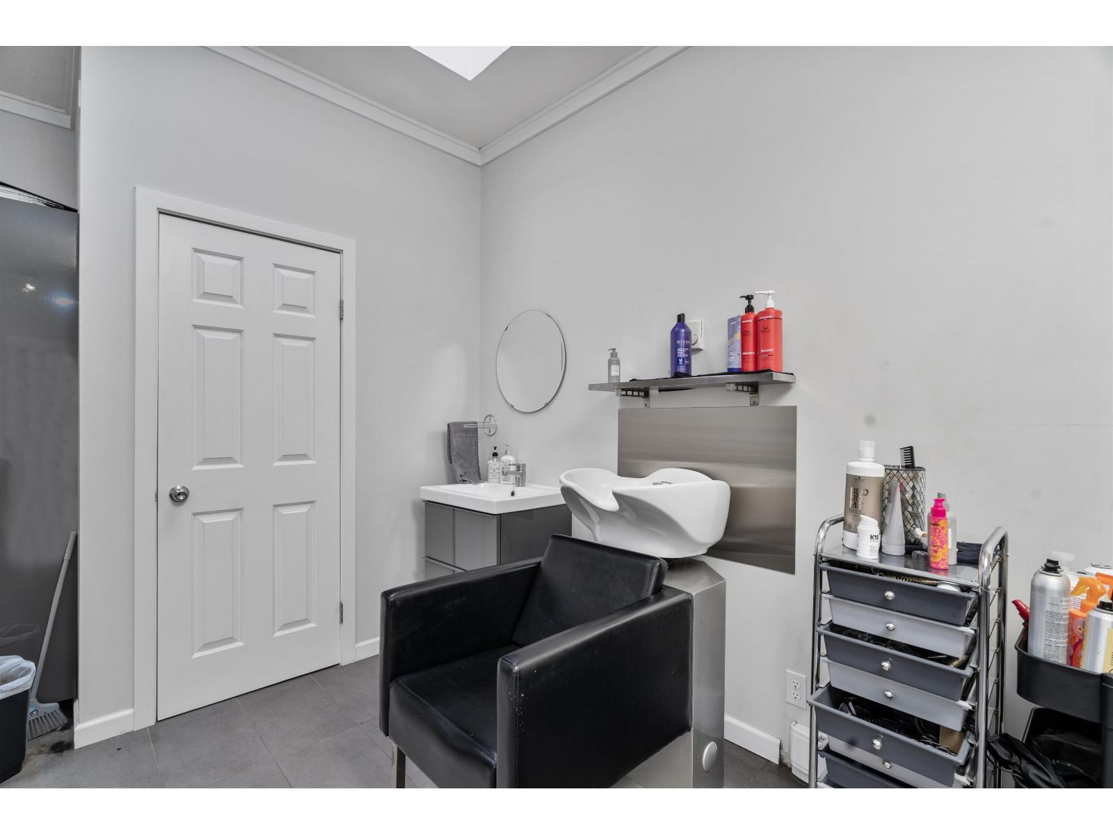 32345 Clinton Avenue, Abbotsford, British Columbia  V2T 5B3 - Photo 29 - R3130439